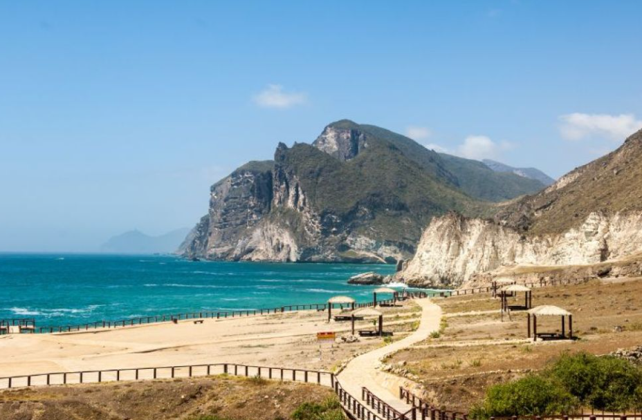Al Mughsail Beach &amp; Blowholes, Salalah, Dhofar Region, Oman